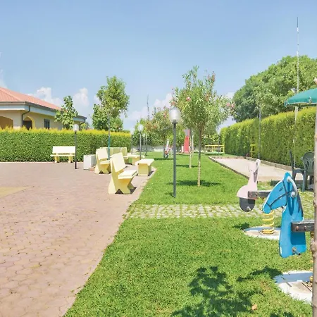 Two-bedroom Holiday In Monasterace Marina Rc *