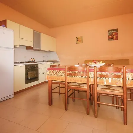 Nyaraló Two-bedroom Holiday In Monasterace Marina Rc *