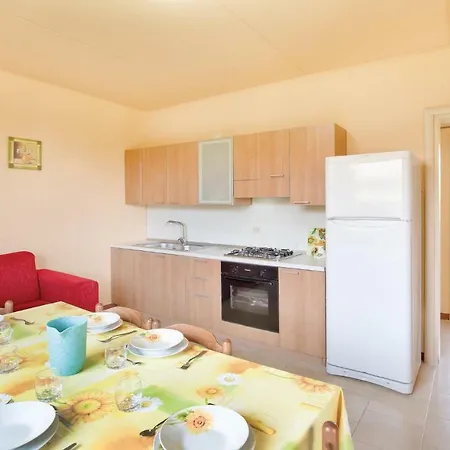 Two-bedroom Holiday In Monasterace Marina Rc Nyaraló